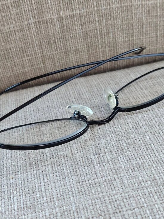 Vintage DKNY Women Glasses Frame Black Tone Titanium Eyewear Made in Japan main image 6